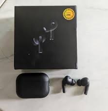 Black AirPods Pro 2 Wireless Earbuds – Type-C